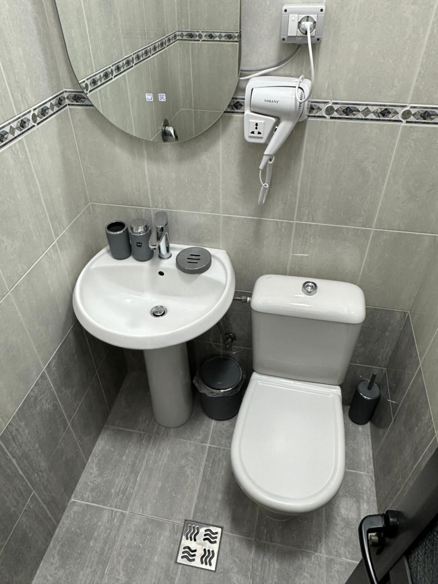 Lola'S Rooms Гирокастра Экстерьер фото
